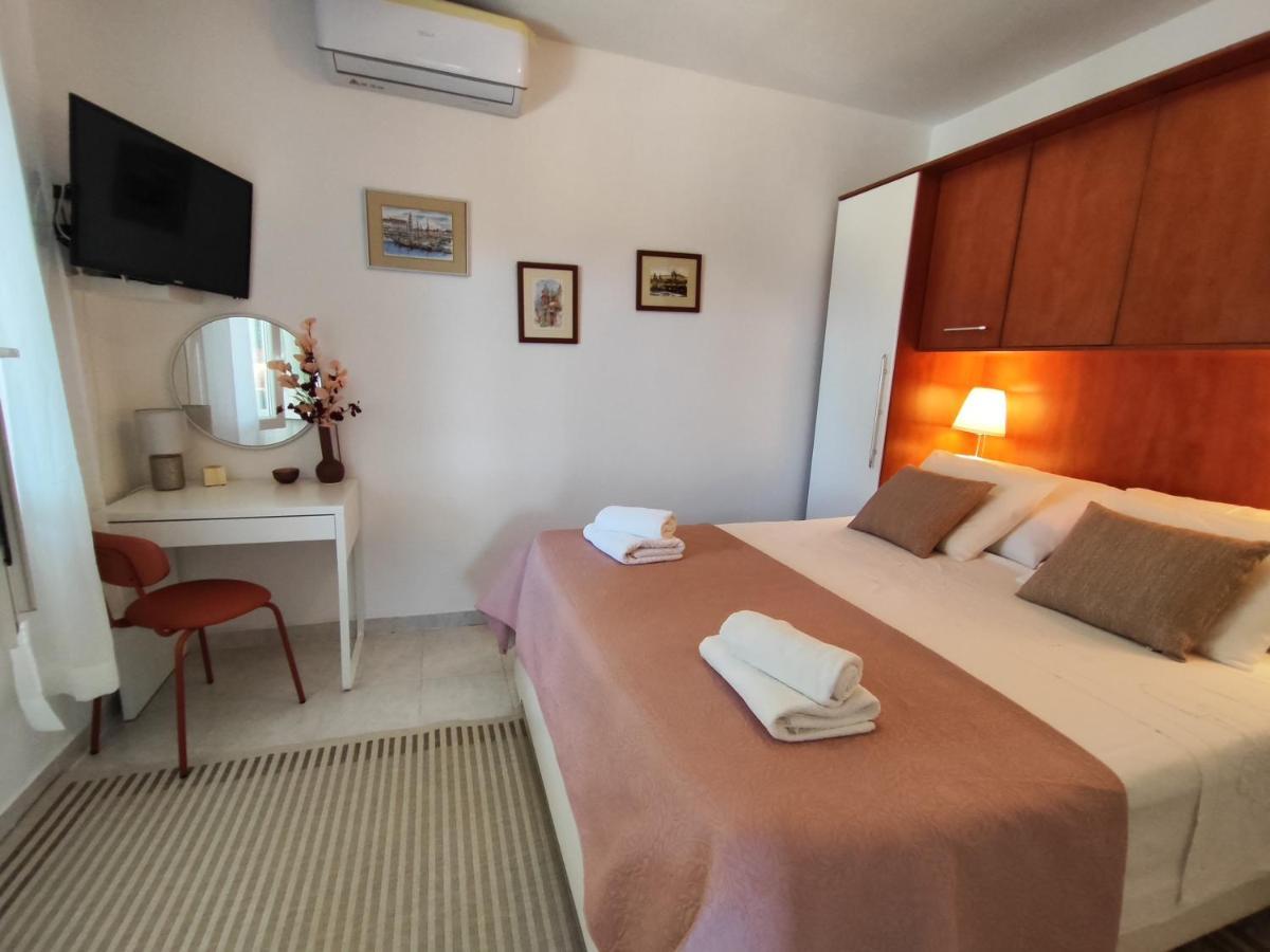 Weekend House Olive Garden Villa Donje Selo na Šolti Eksteriør billede